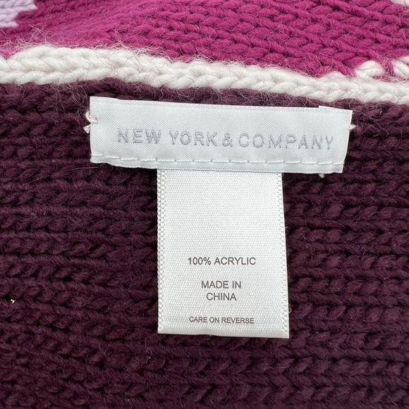 New York & Co. Purple Argyle Fringe Scarf - Picture 2 of 10